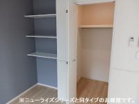 ※参考写真　同建築メーカー施工の同間取完成他物件のものです。色･設備等の違いがある場合がございますので、物件概要設備欄をご確認ください。